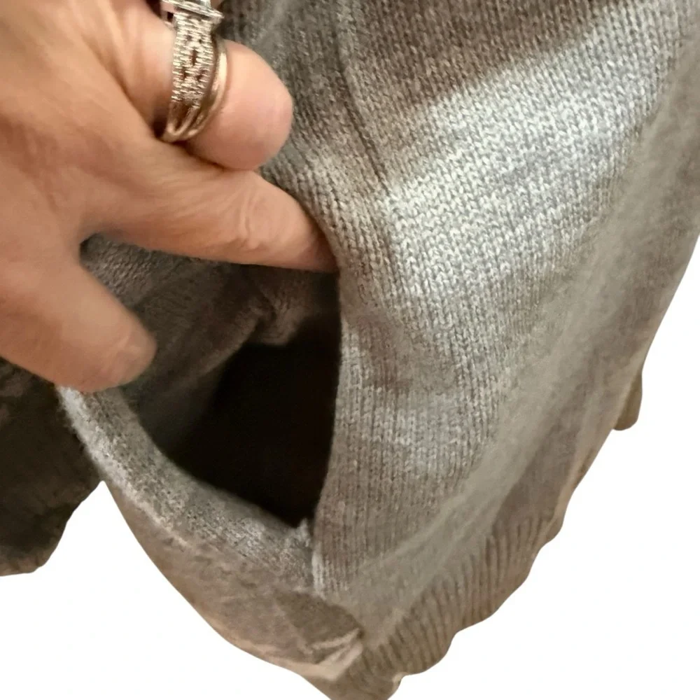 Christmas Gray Reindeer Cowl Neck Sweater with Pockets | Sz L